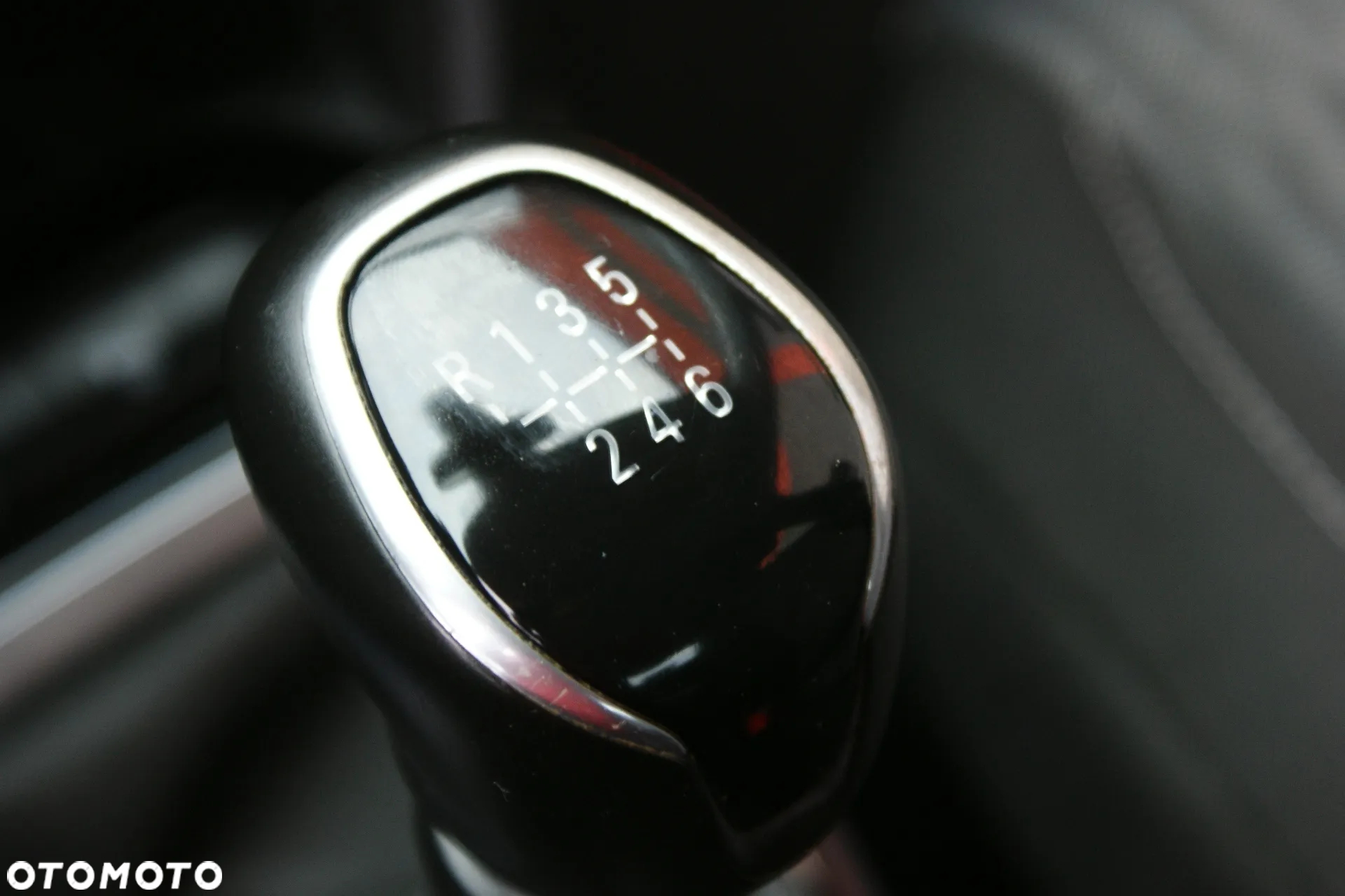 Opel Corsa 1.2 Elegance S&S - 13