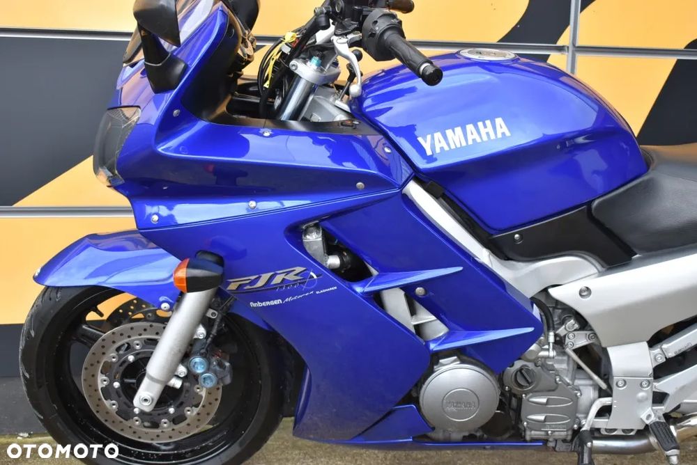 Yamaha FJR - 9