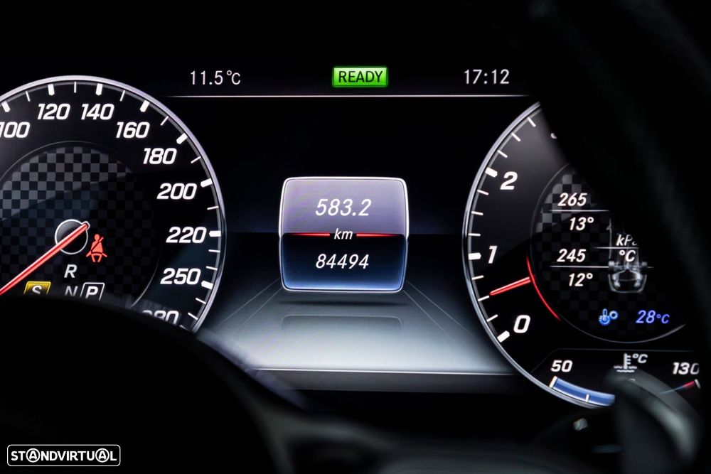 Mercedes-Benz E 53 AMG 4Matic+ - 22