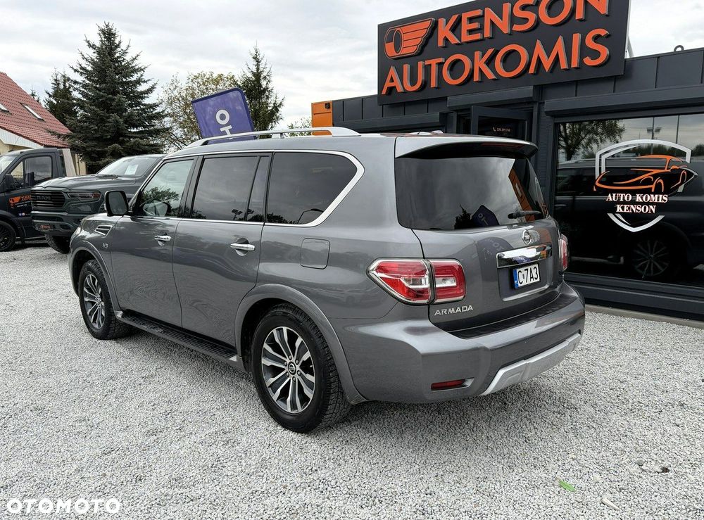Nissan Armada - 4