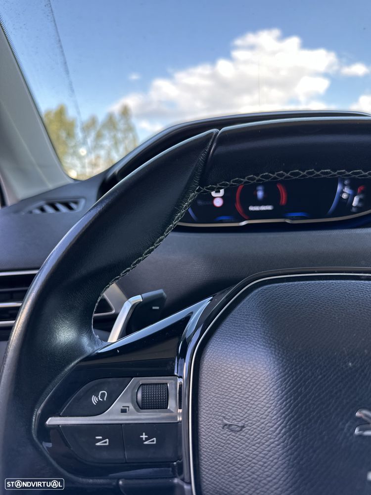 Peugeot 3008 PureTech 130 Stop & Start GPF EAT8 Crossway - 23