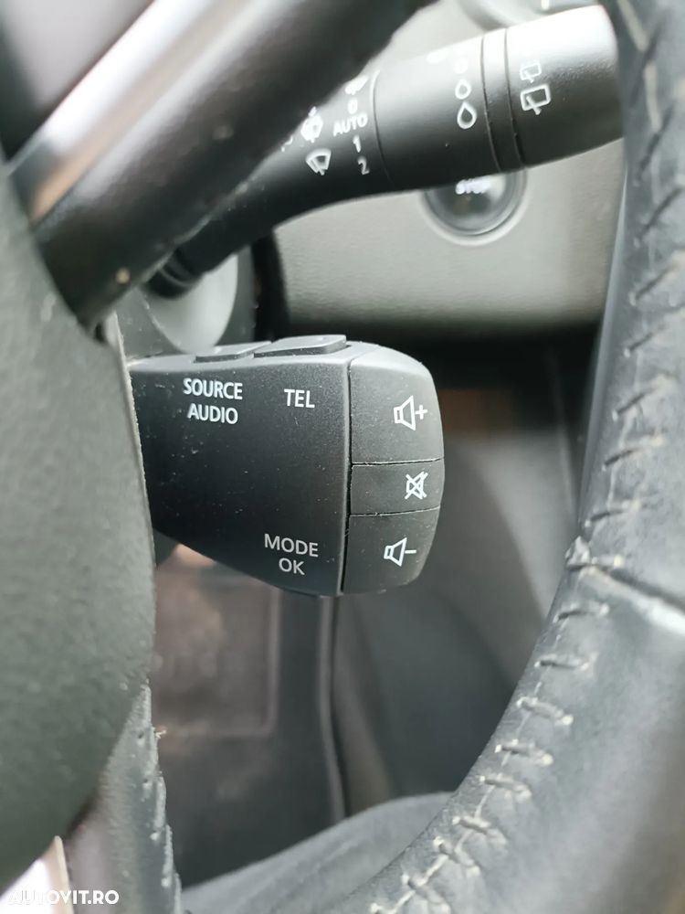 Renault Grand Scenic ENERGY TCe 115 EXPERIENCE - 24