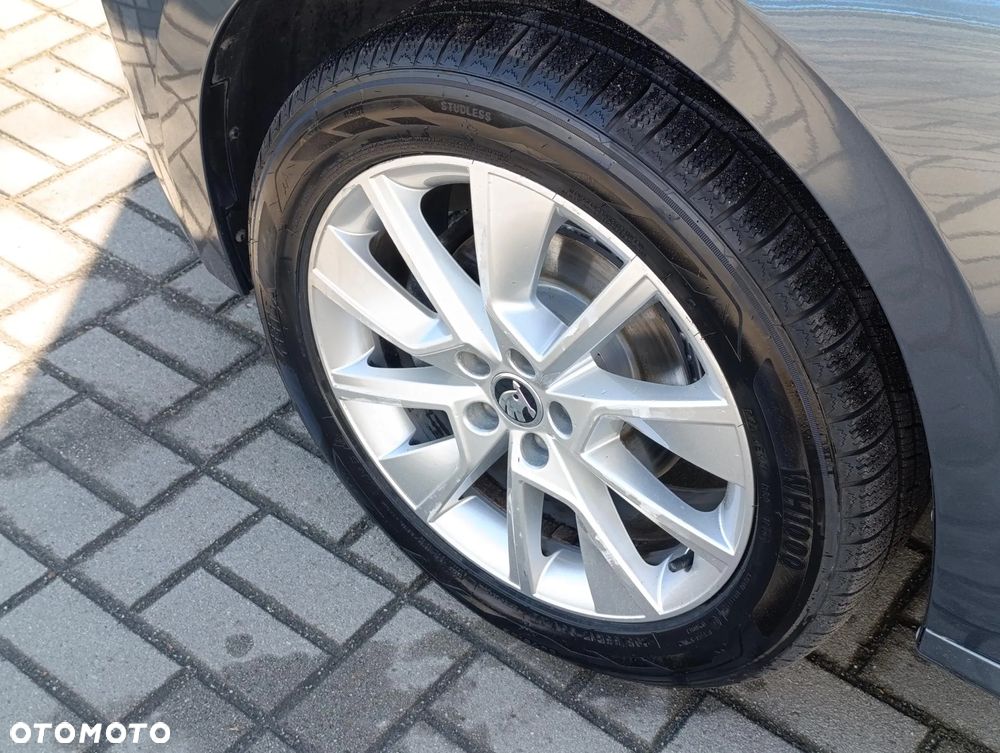 Skoda Kamiq 1.0 TSI Style - 9