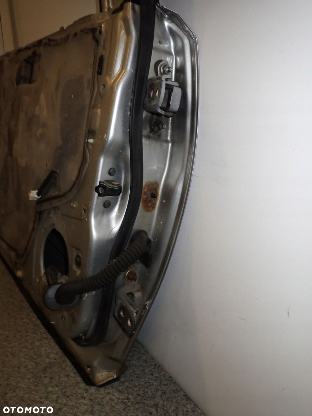 NISSAN X-TRAIL T30 DRZWI PRZEDNIE LEWE - 13