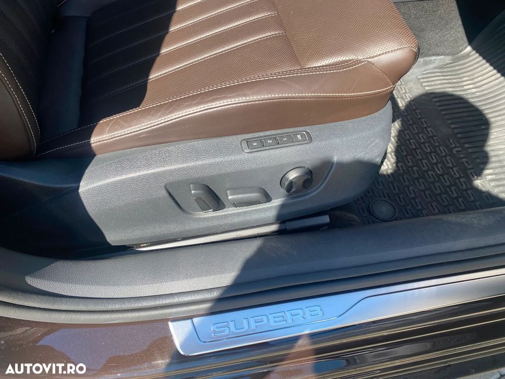 Skoda Superb 2.0 TDI DSG Laurin & Klement - 10