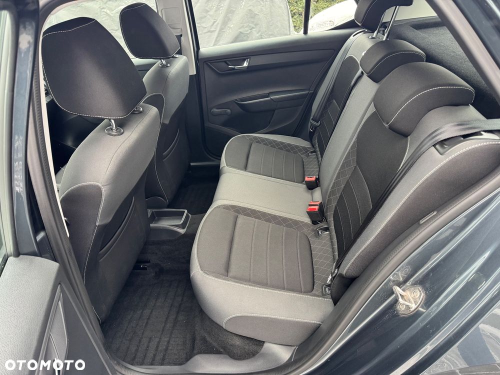 Skoda Fabia 1.0 TSI Ambition - 10