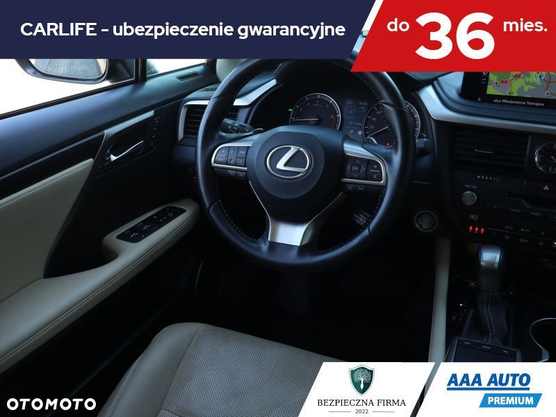 Lexus RX - 9