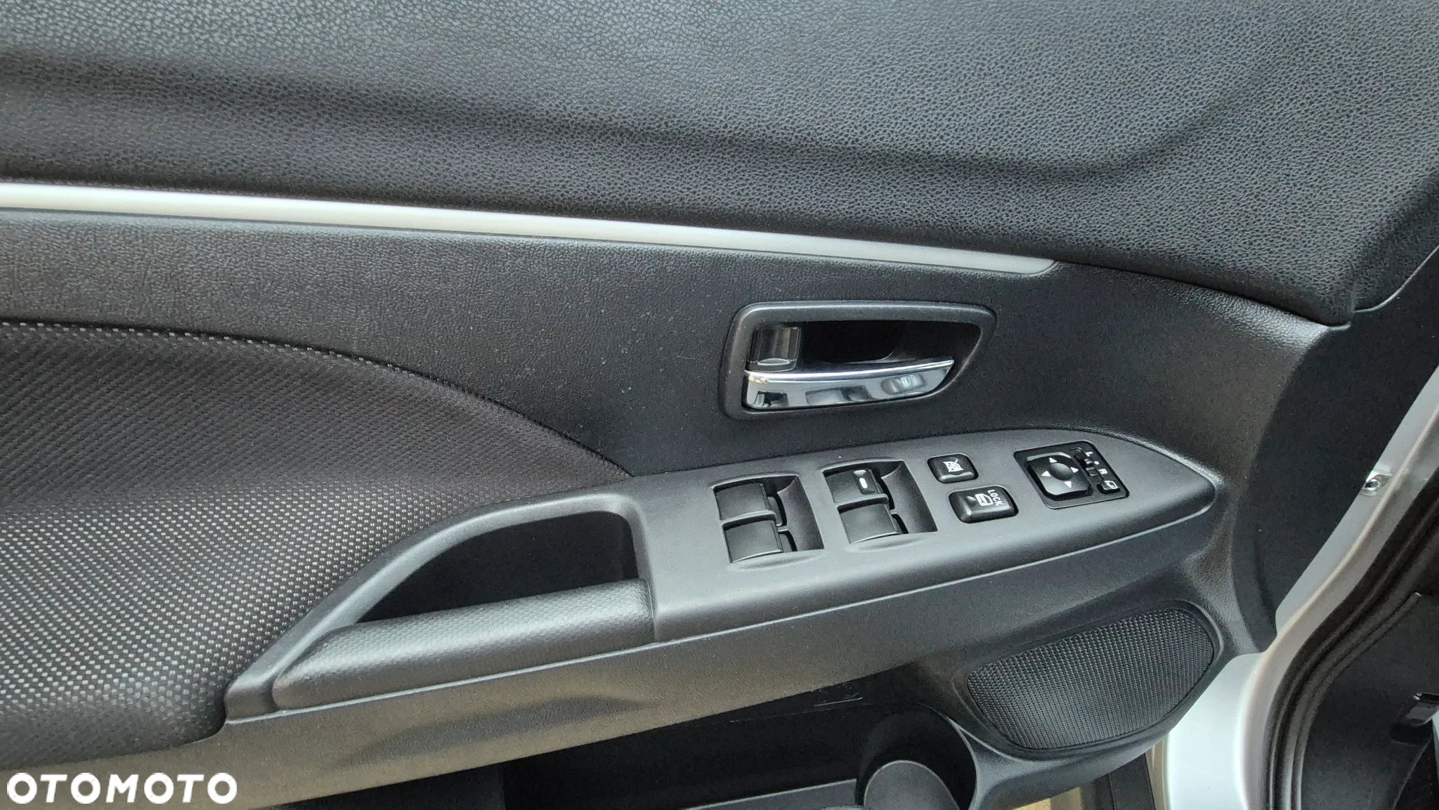 Mitsubishi ASX 1.6 2WD Diamant Edition+ - 20