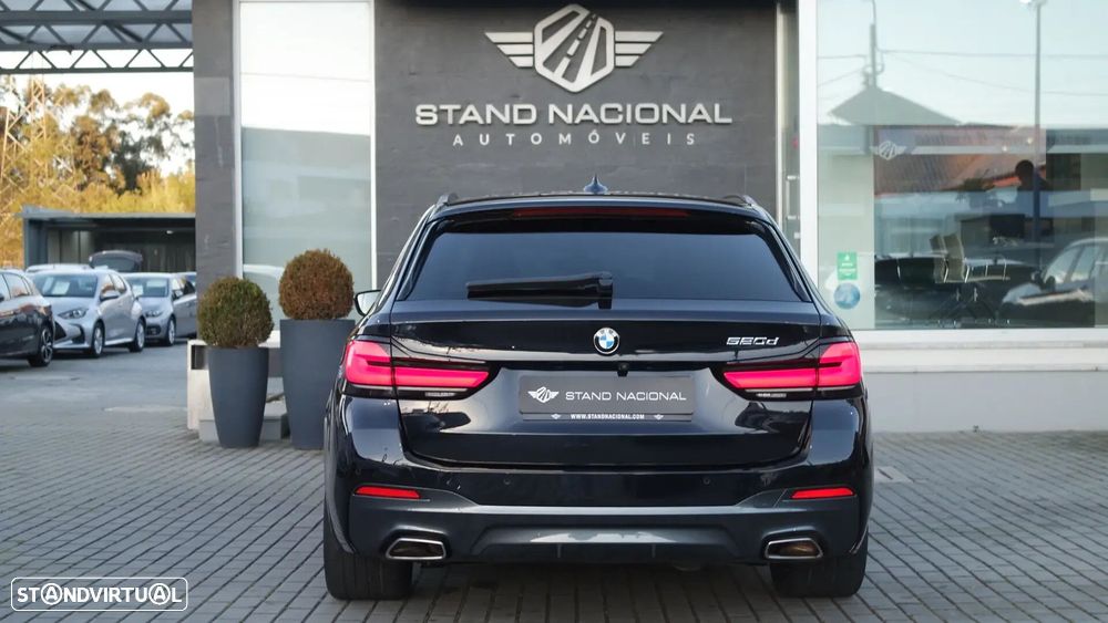 BMW 520 d Pack Desportivo M Auto - 7