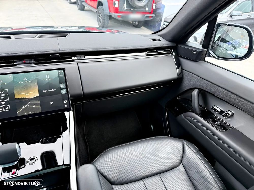 Land Rover Range Rover Sport 3.0 P460e Dynamic SE - 12