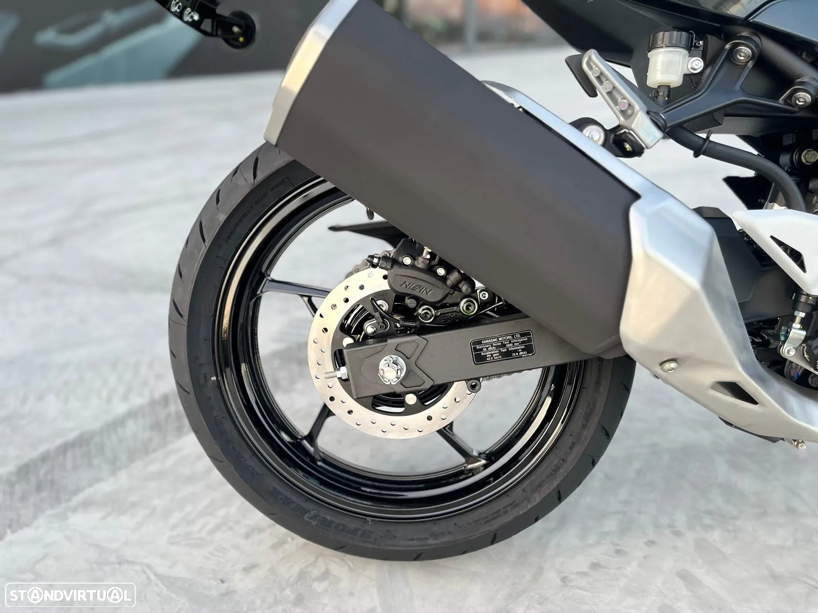 Kawasaki Ninja 500 2025 - 12