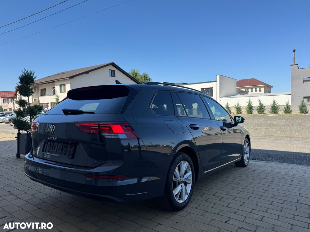 Volkswagen Golf - 5