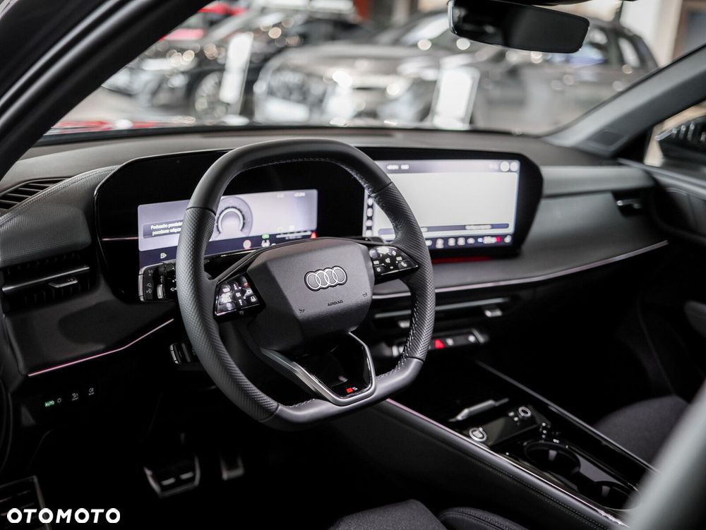 Audi Q3 - 18