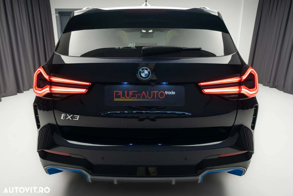 BMW iX3 Impressive - 6