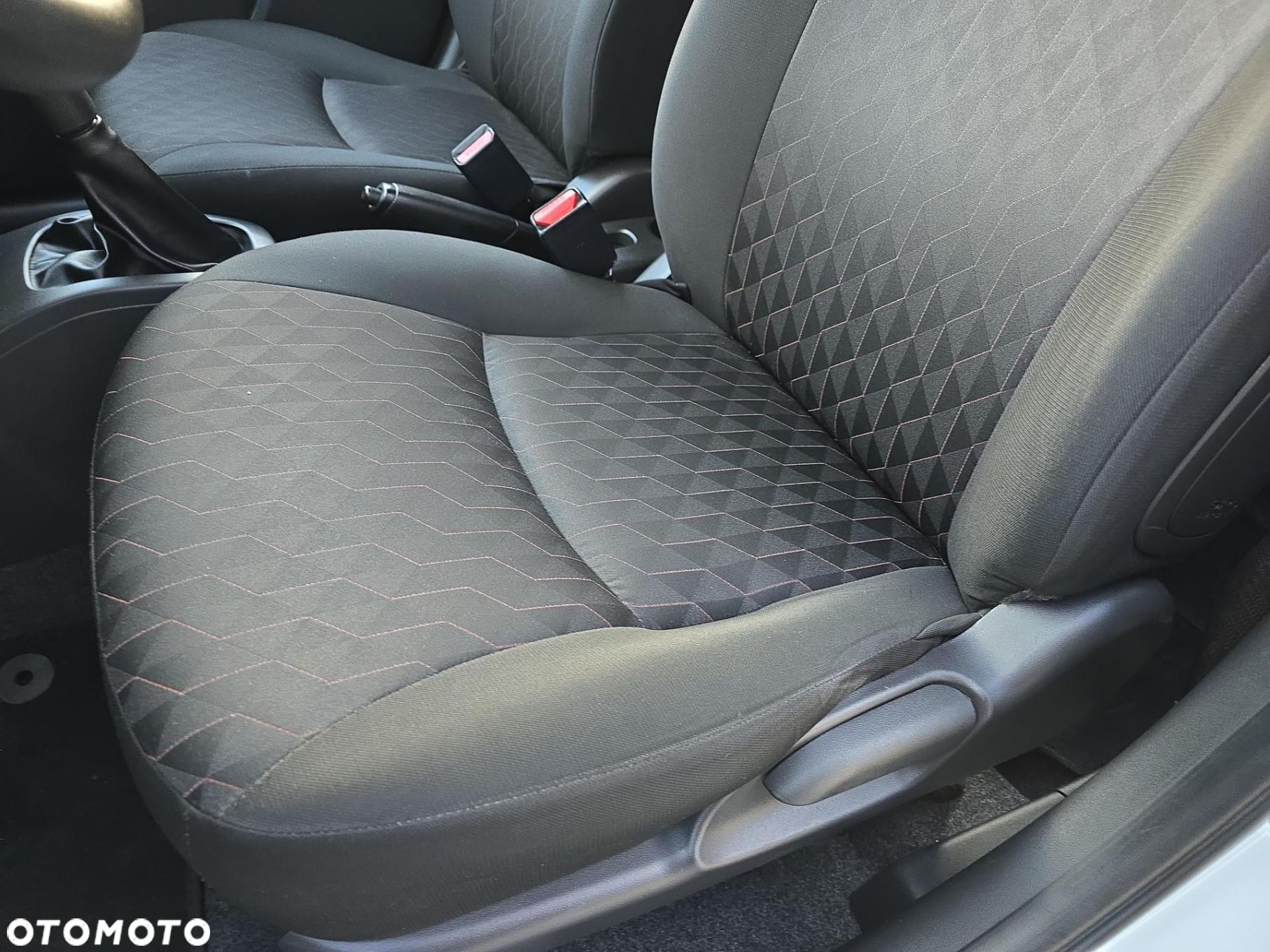 Mitsubishi Space Star 1.0 Inform - 11