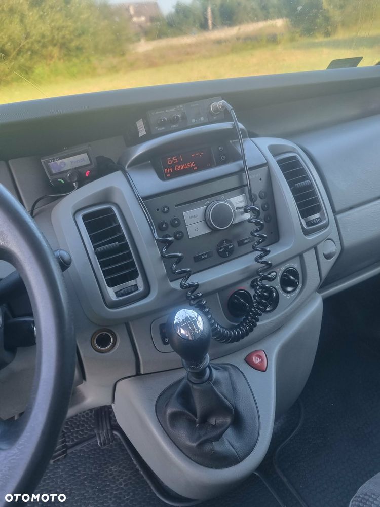 Opel Vivaro - 9