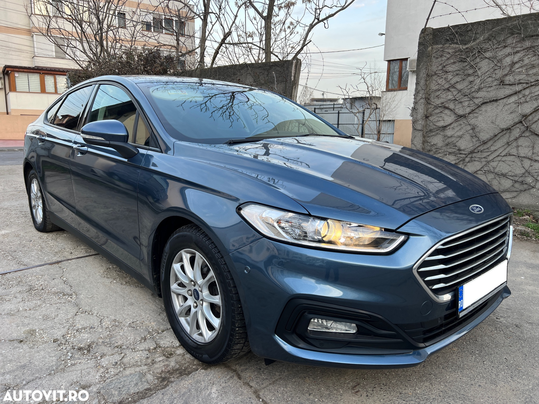 Ford Mondeo 2.0 TDCi Powershift Business - 9