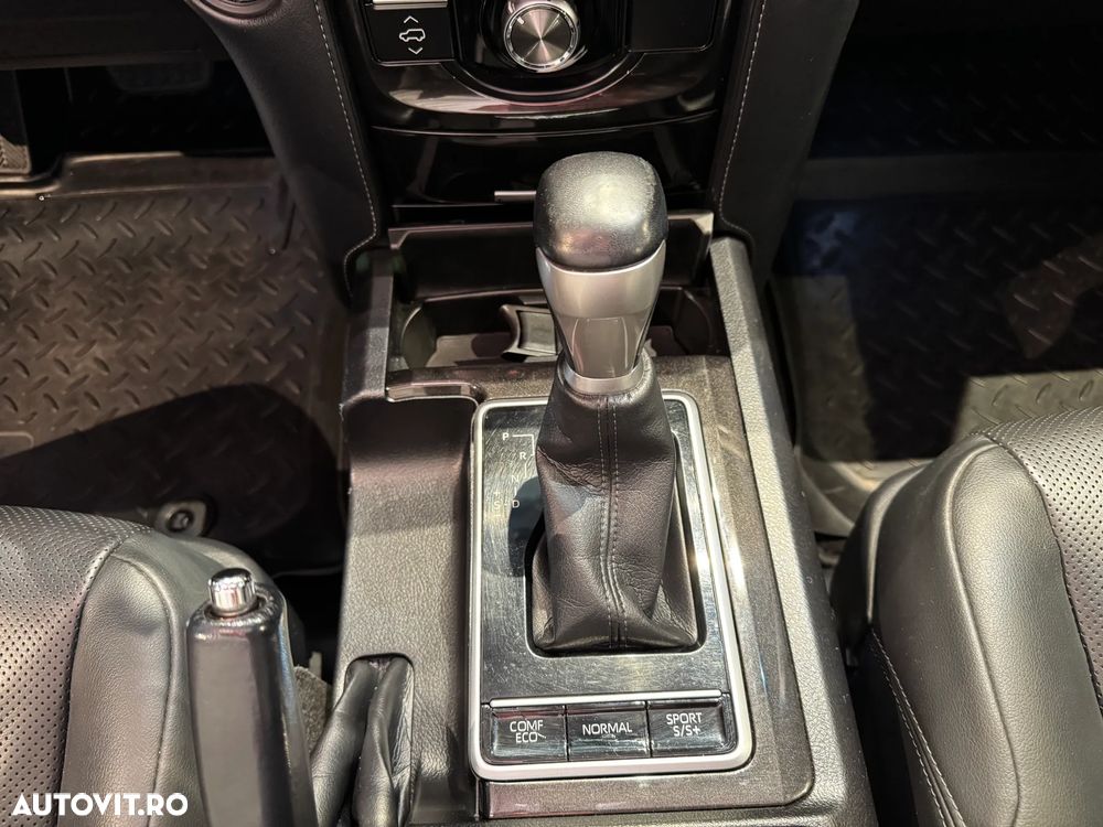 Toyota Land Cruiser 2.8l D-4D 204 CP A/T 7 locuri Luxury AVS - 18