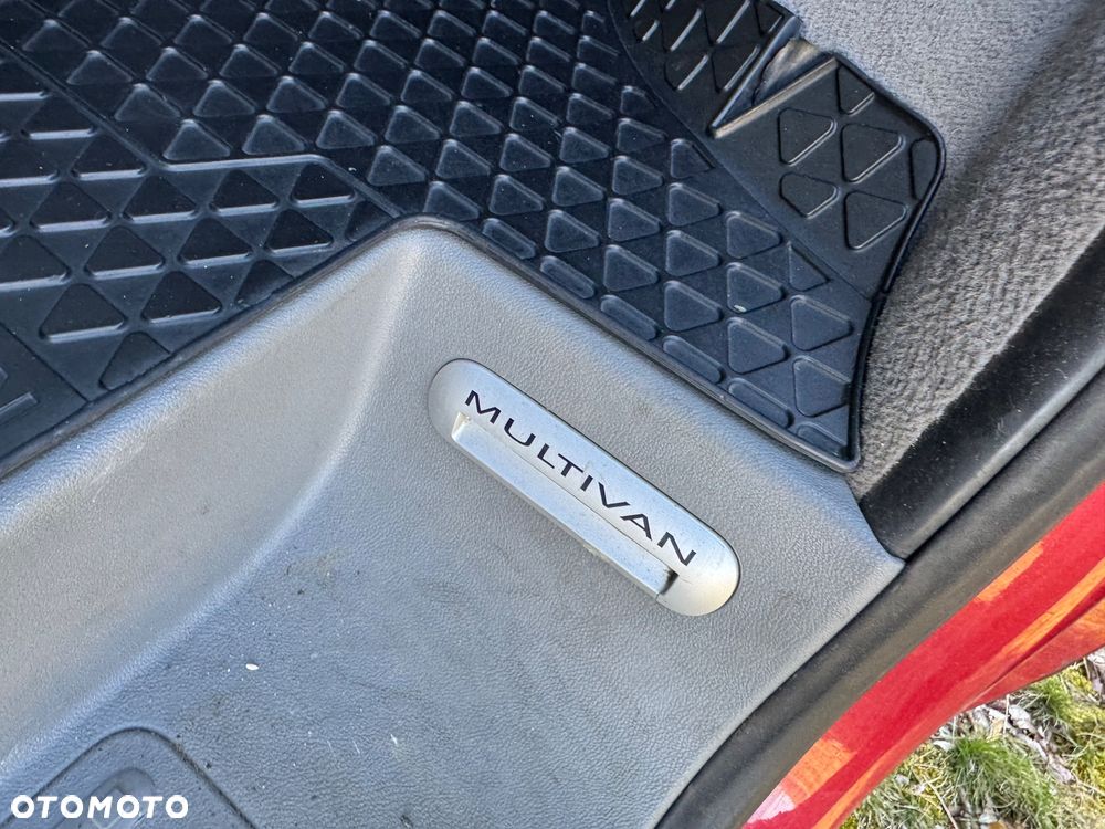 Volkswagen Multivan - 27