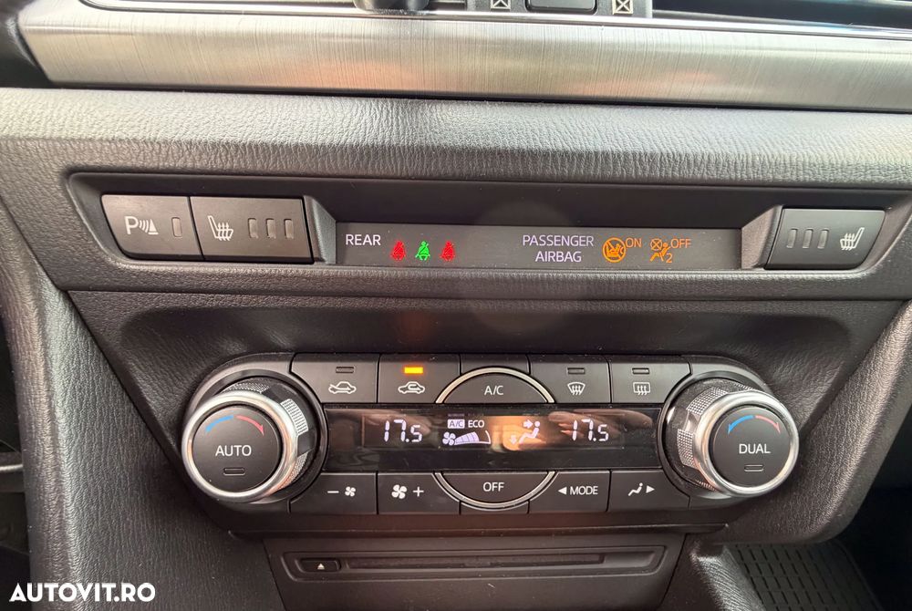 Mazda 3 G165 Revolution - 19