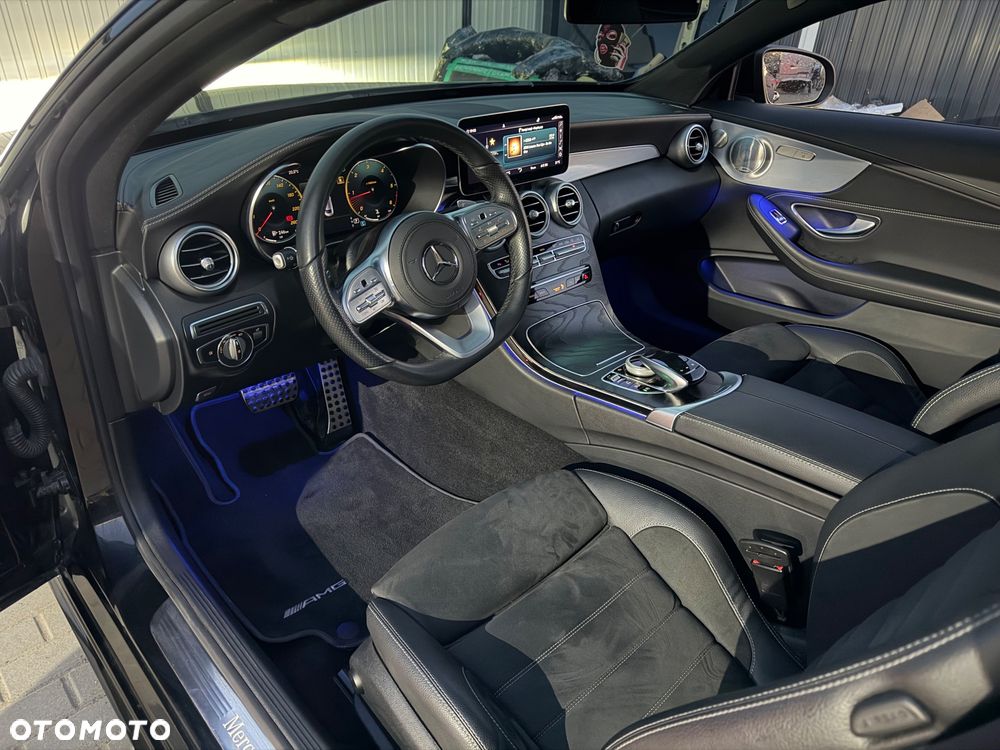 Mercedes-Benz Klasa C 220 d 4Matic 9G-TRONIC AMG Line Plus - 18