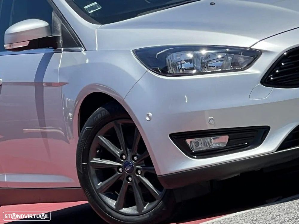 Ford Focus - 17
