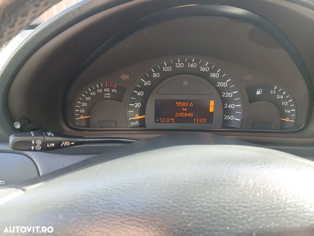 MERCEDES-BENZ C-Class 2003 — imagine 11