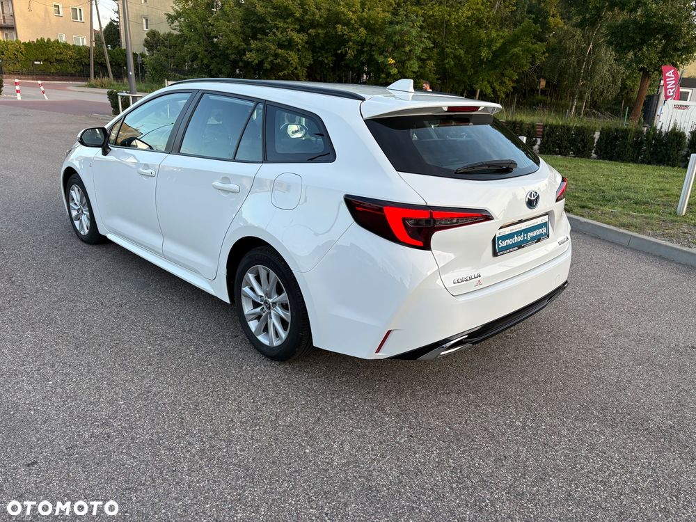 Toyota Corolla 1.8 Hybrid Comfort - 5