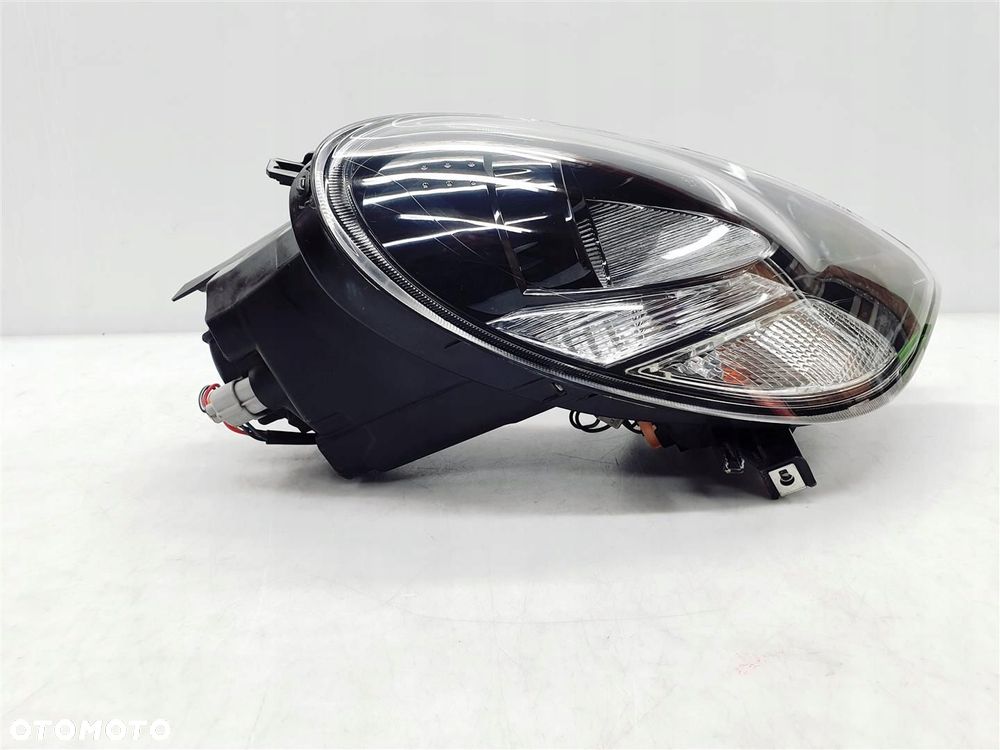 CITROEN C-ZERO 10r PRAWA LAMPA PRZÓD ORY EU - 3
