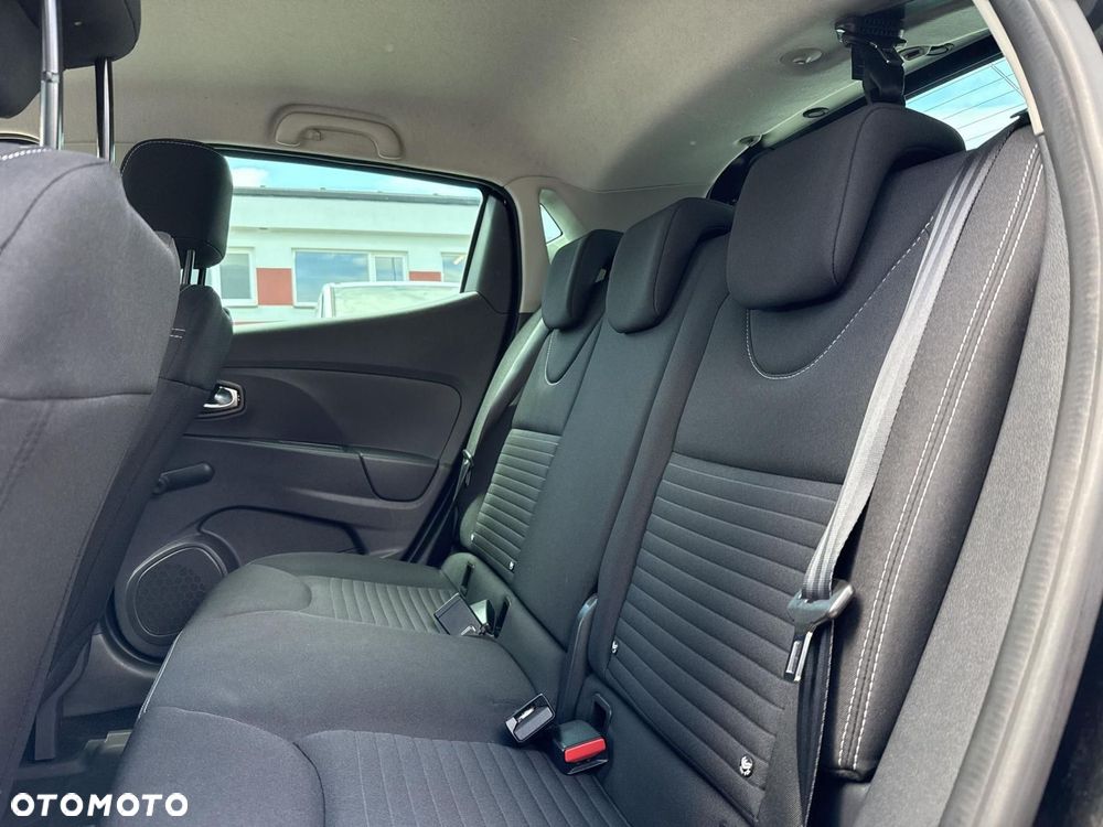 Renault Clio - 19