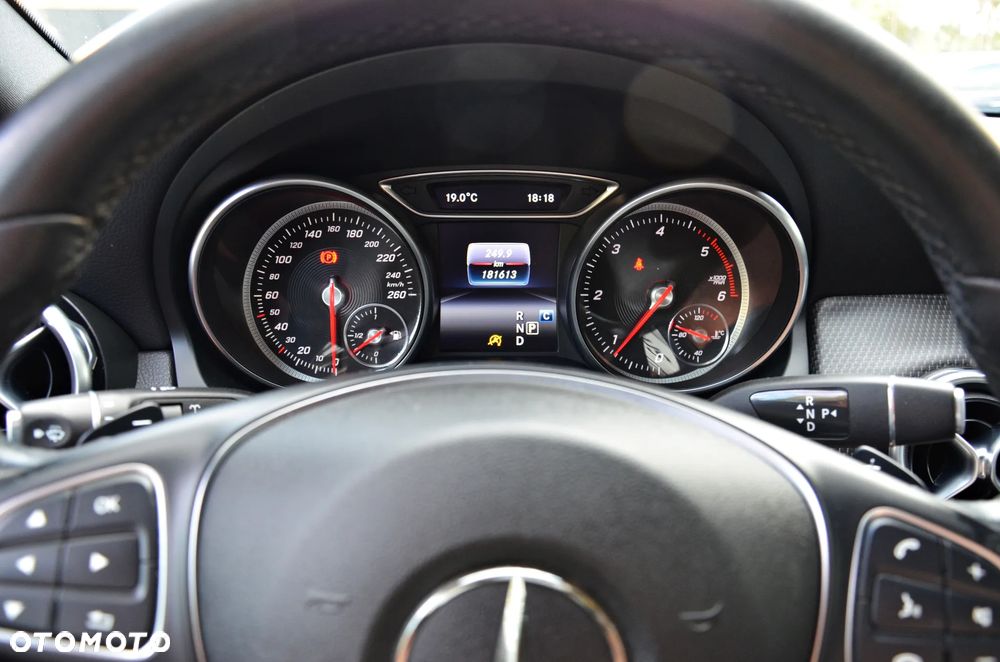 Mercedes-Benz GLA 180 (CDI) d 7G-DCT Style - 8