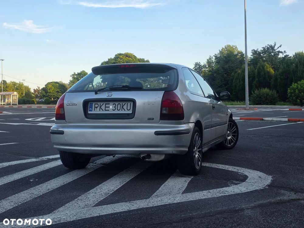 Honda Civic - 3