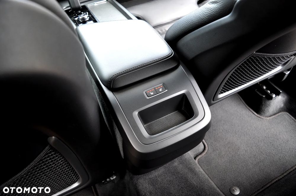 Volvo XC 60 B4 D Geartronic RDesign - 21