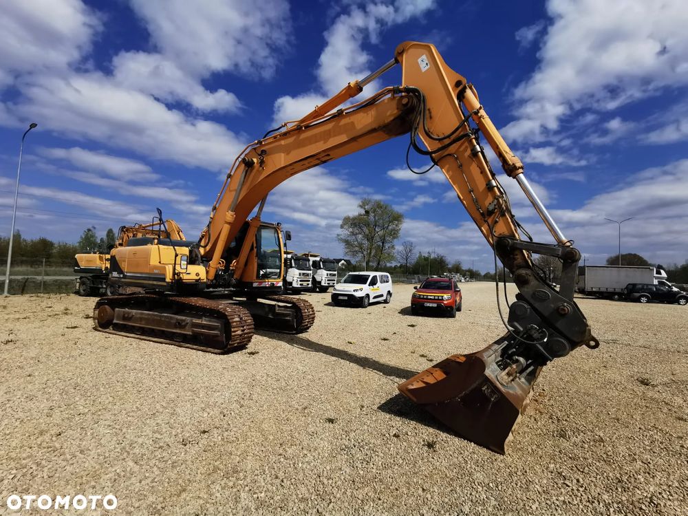 Hyundai HLC300-9A - 35