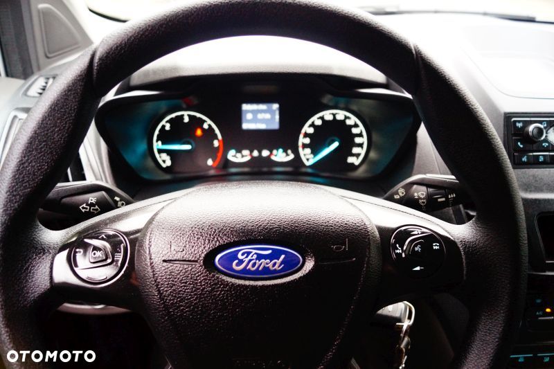Ford Transit Connect - 36
