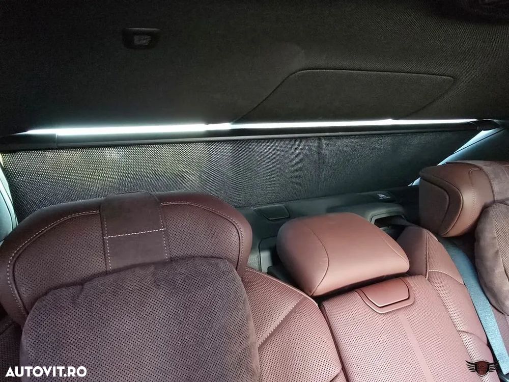 BMW Seria 7 740d xDrive - 28