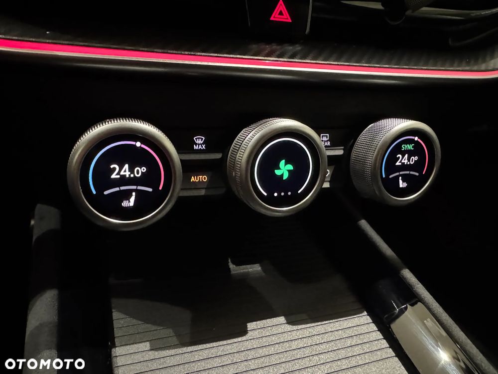 Skoda Superb 2.0 TSI Sportline DSG - 28