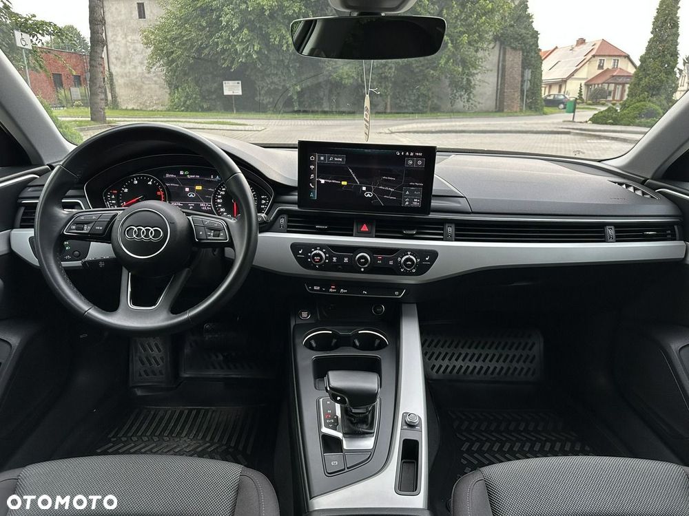 Audi A4 Avant - 14