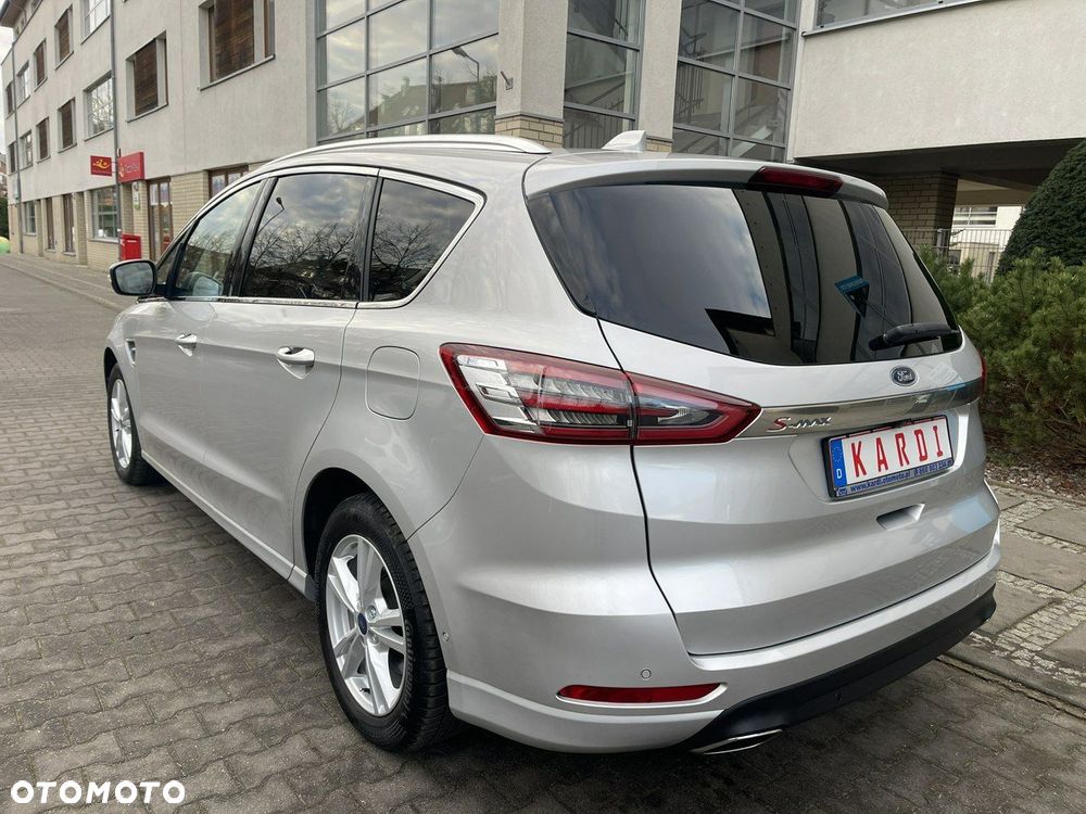 Ford S-Max - 9