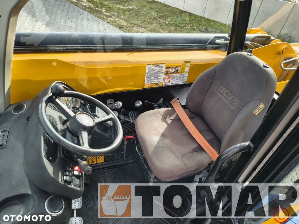 JCB 540-140 - 24