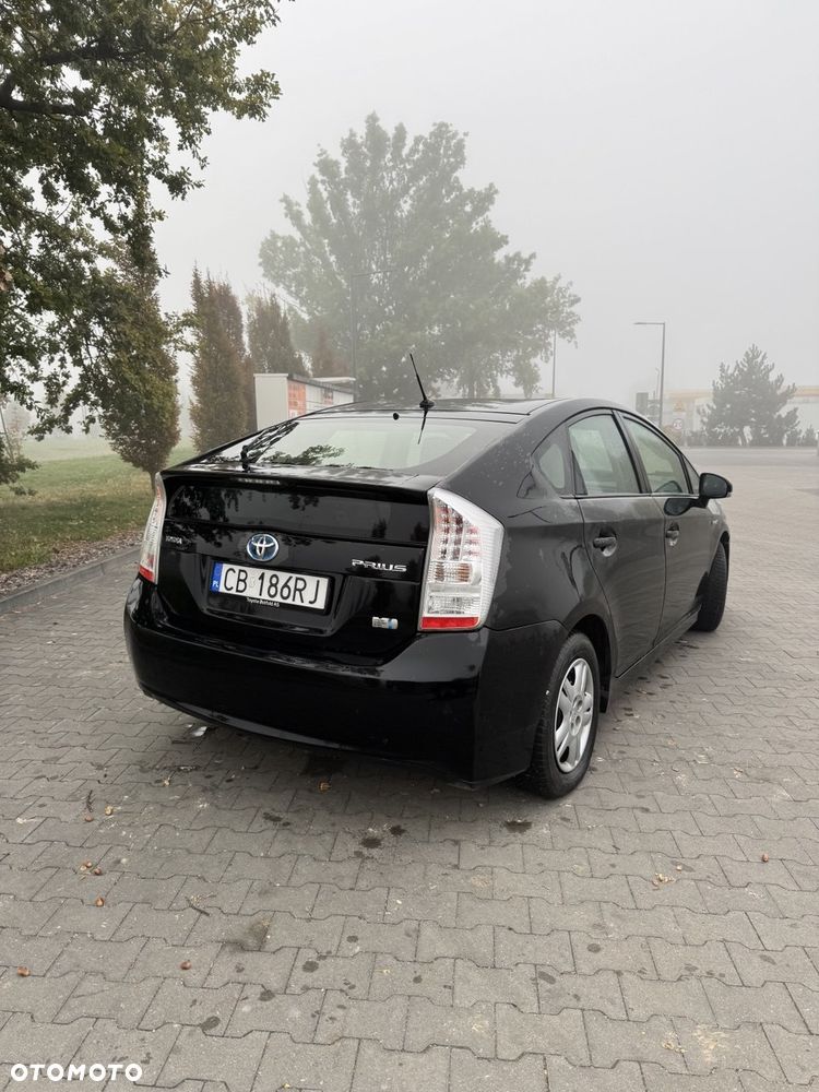 Toyota Prius - 2