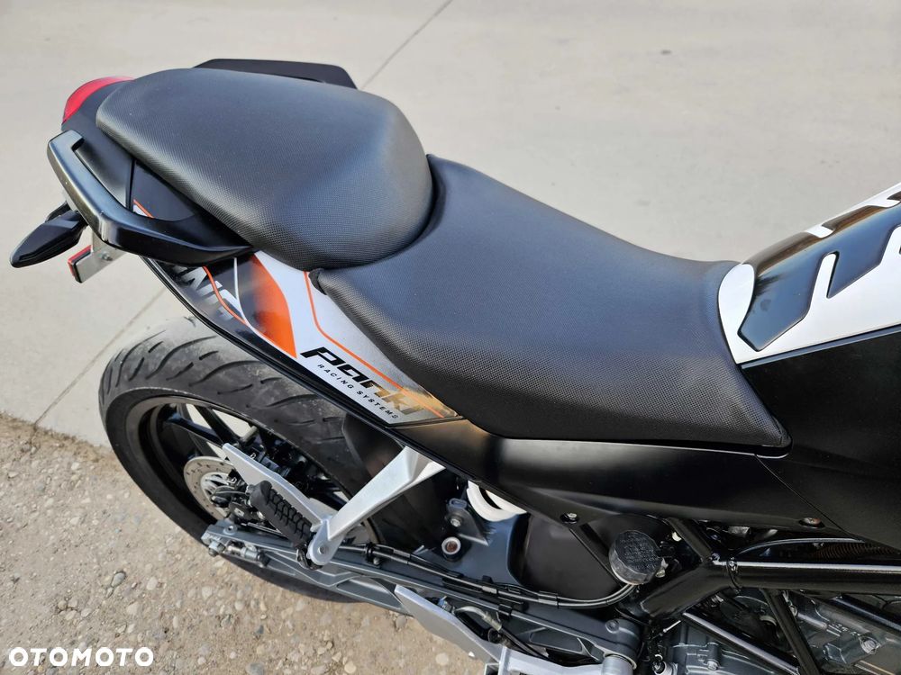 KTM Duke - 23