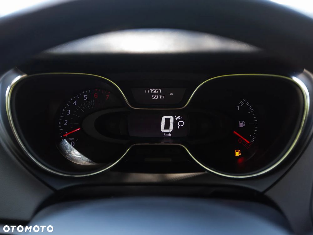 Renault Captur - 24