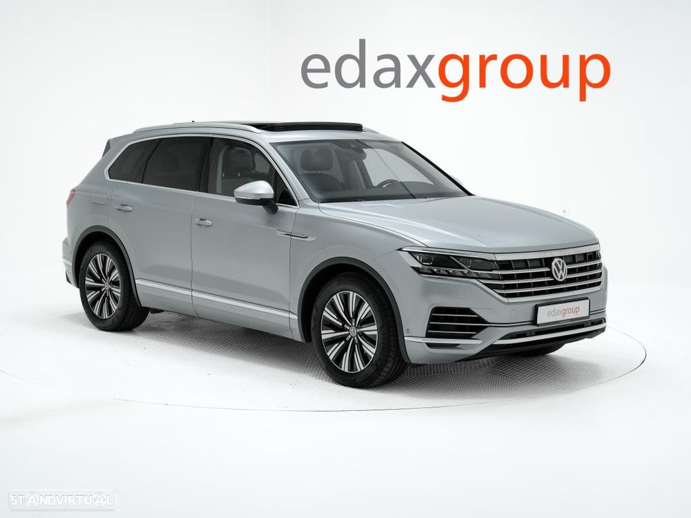 VW Touareg 3.0 TDI V6 Elegance - 1