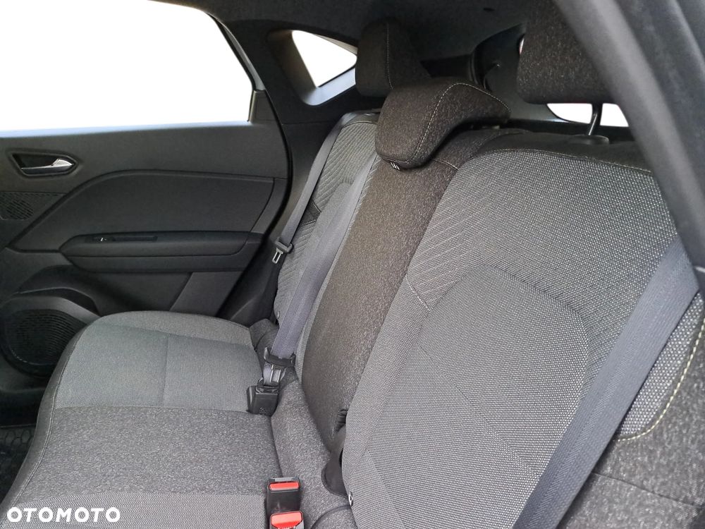Renault Captur - 25