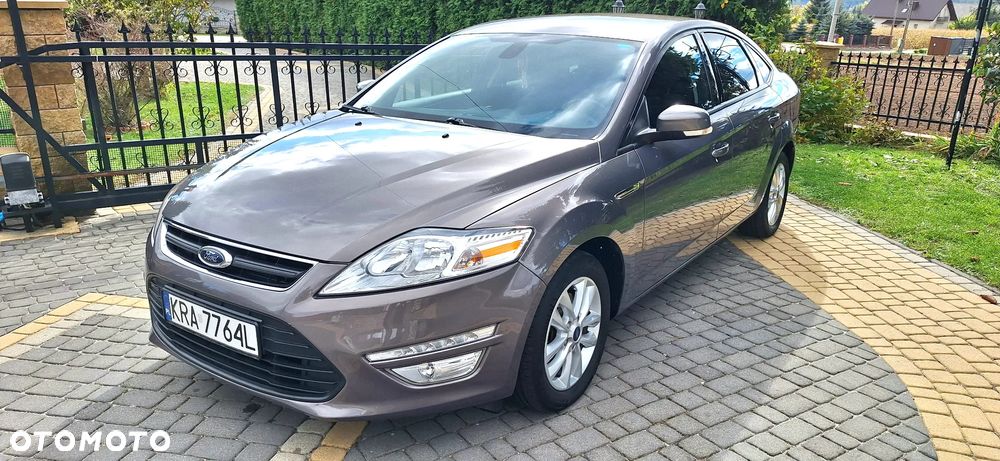 Ford Mondeo 1.6 T Ambiente - 11