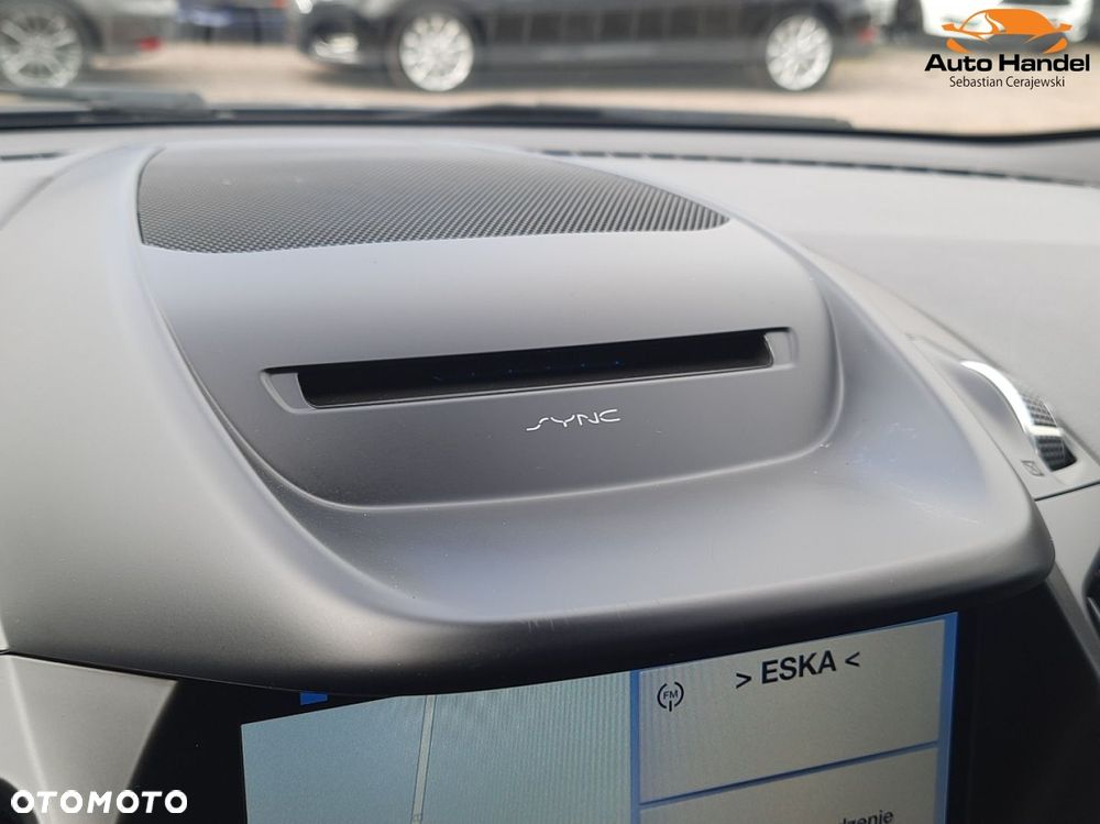 Ford Kuga 1.5 EcoBoost 2x4 ST-Line - 39