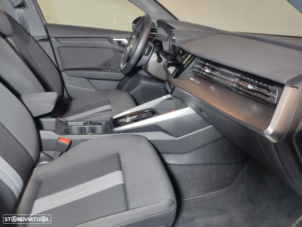Audi A3 Sportback 30 TFSI Advanced S tronic - 14