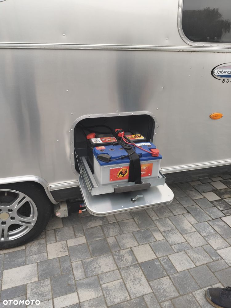 Airstream International 604 Przyczepa Kempingowa Super Stan - 14