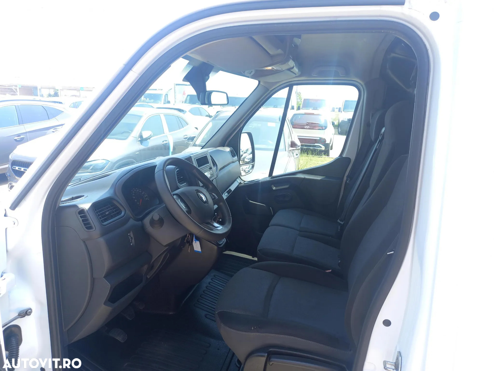 Renault Master - 11